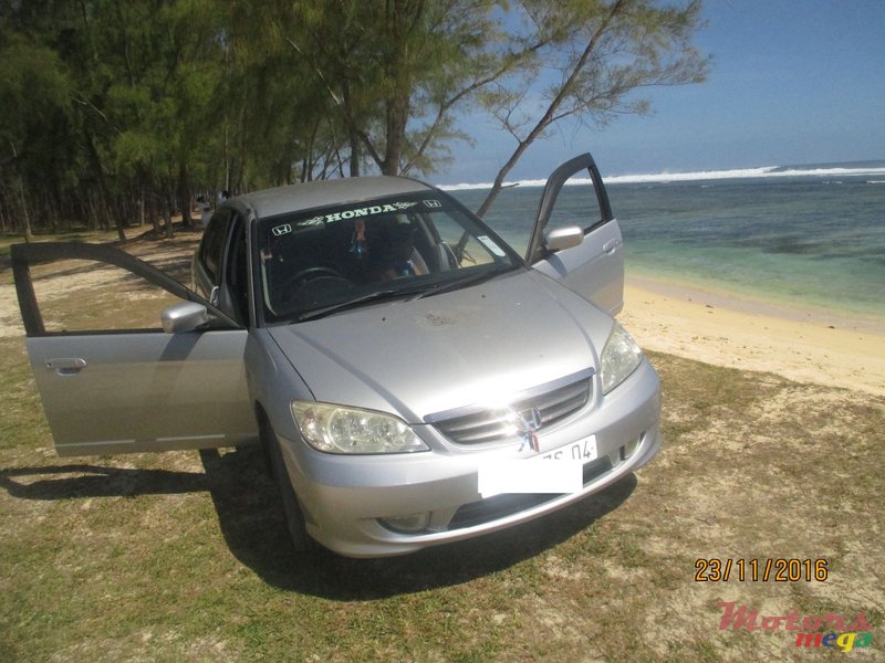 2004' Honda Civic photo #2