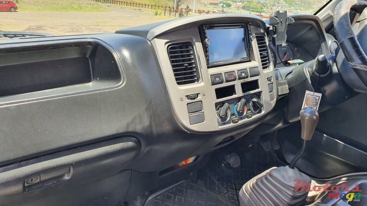 2008' Nissan photo #3