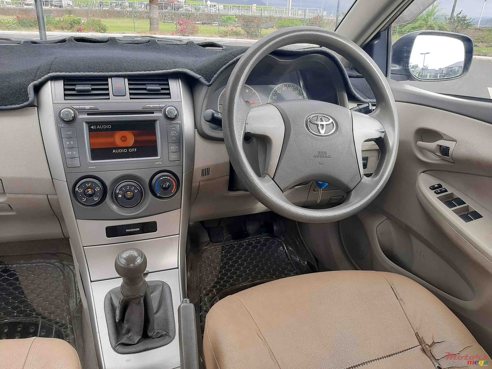 2007' Toyota Axio photo #6