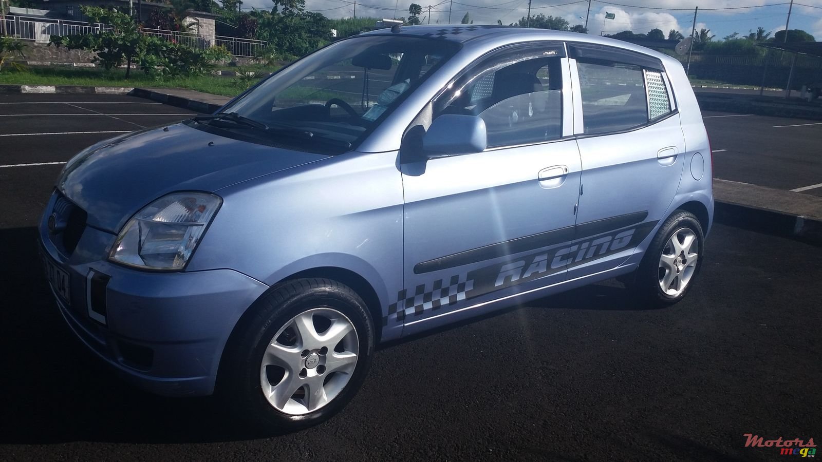 2004' Kia Picanto photo #1