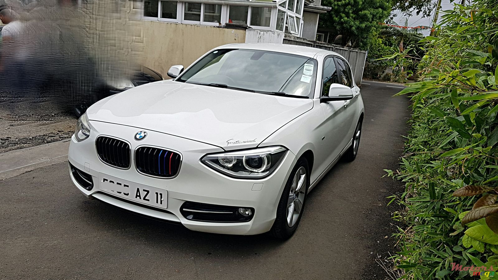 2011' BMW 116 Automatic sport line photo #3