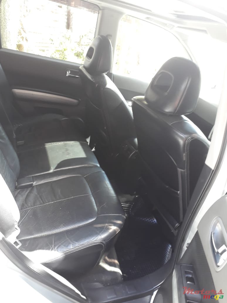 2008' Nissan X-Trail photo #5