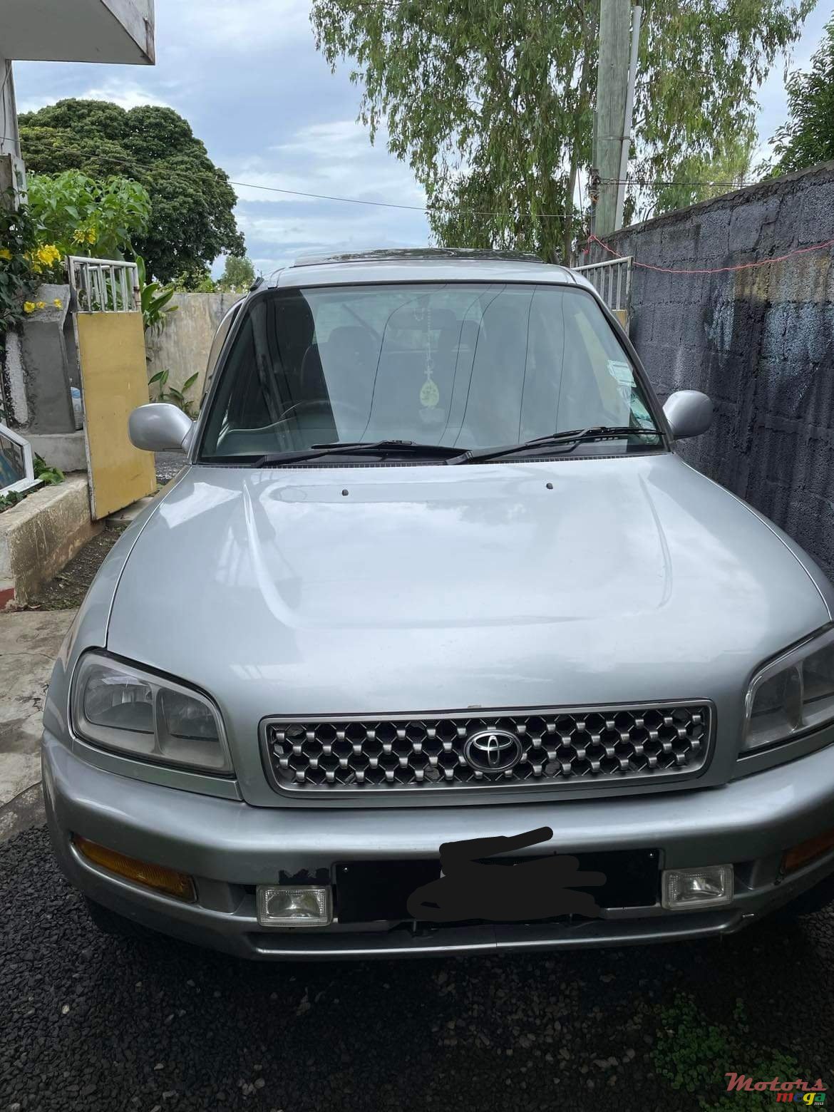 1997' Toyota RAV4 photo #1