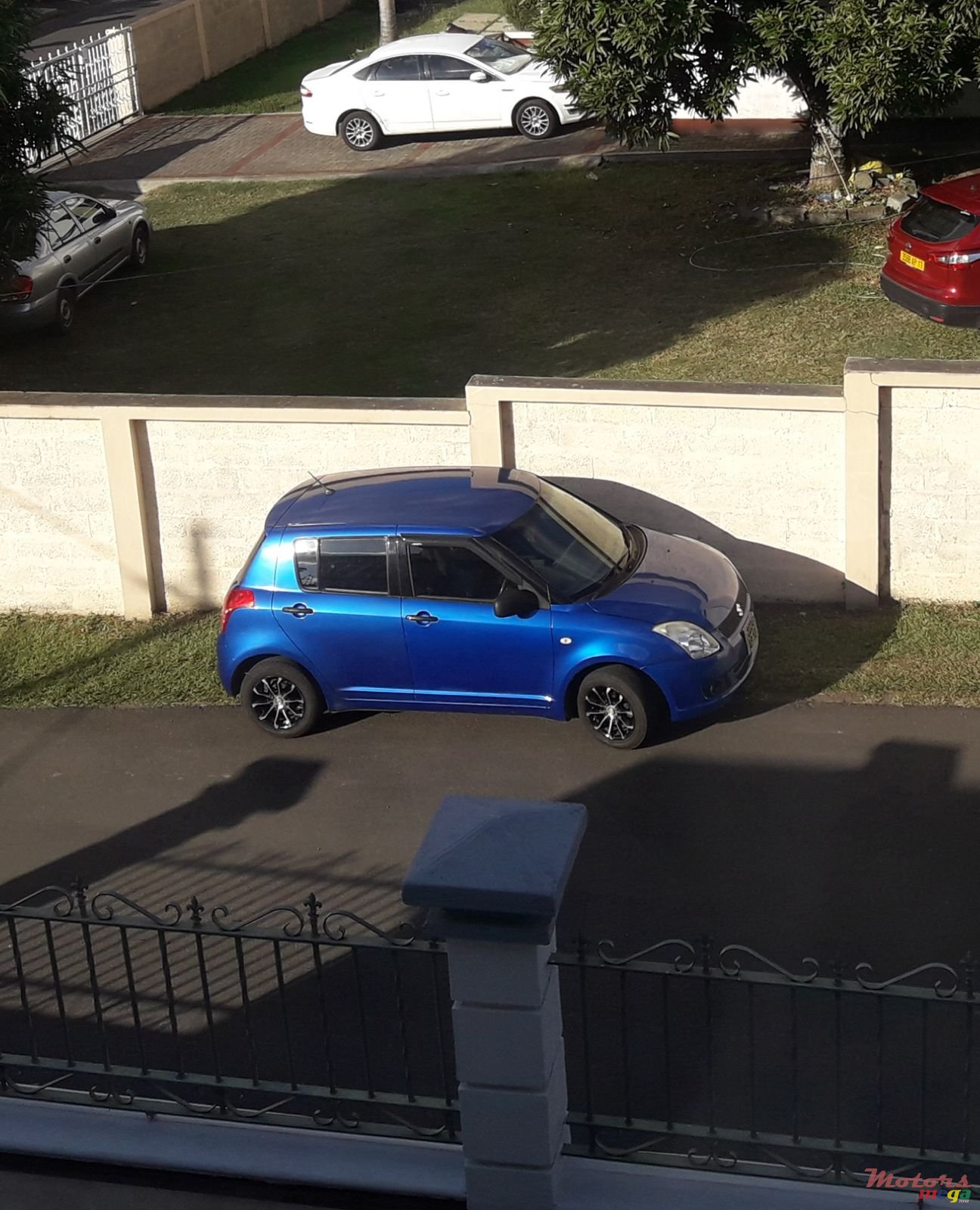 2010' Suzuki Swift photo #6