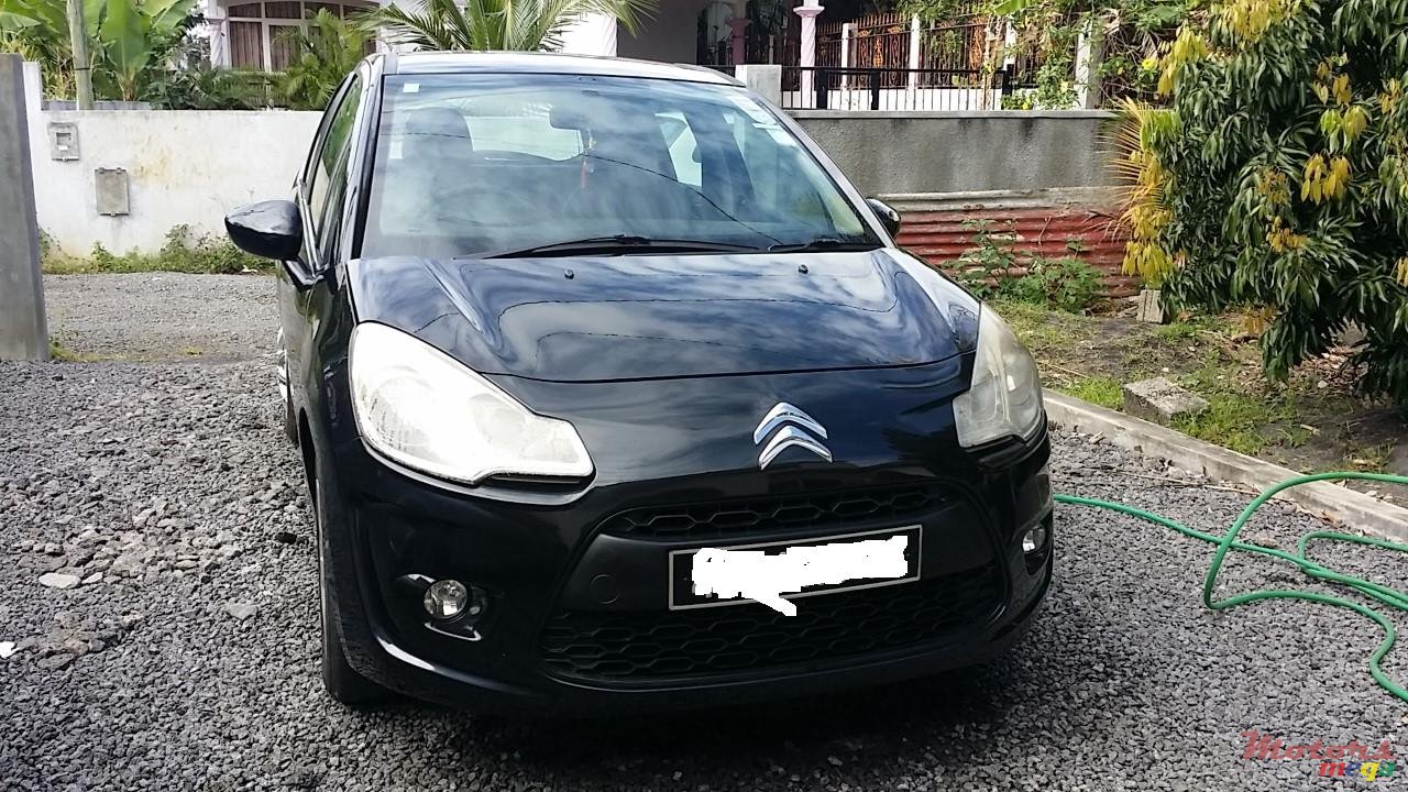 2010' Citroen C3 photo #2