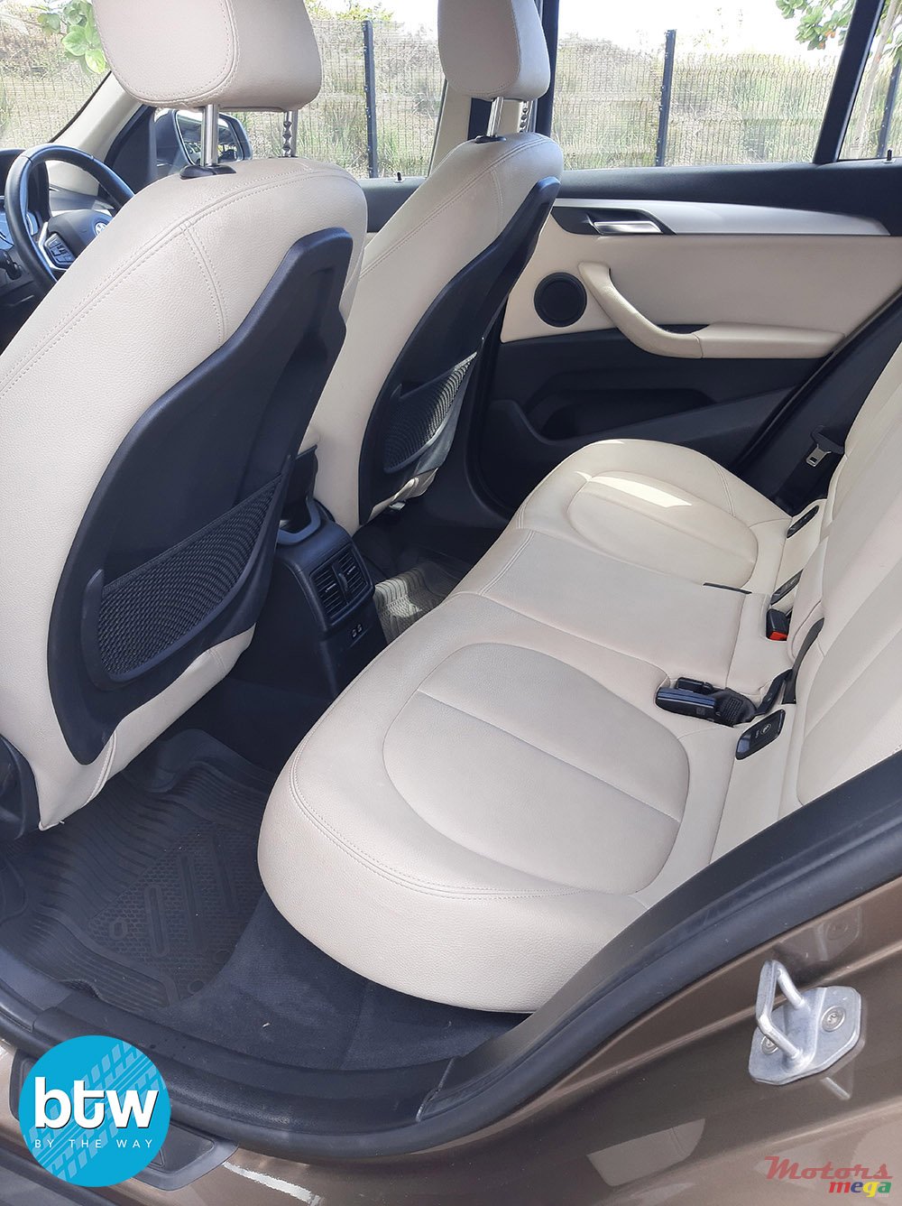 2020' BMW X1 sDrive 18i photo #6