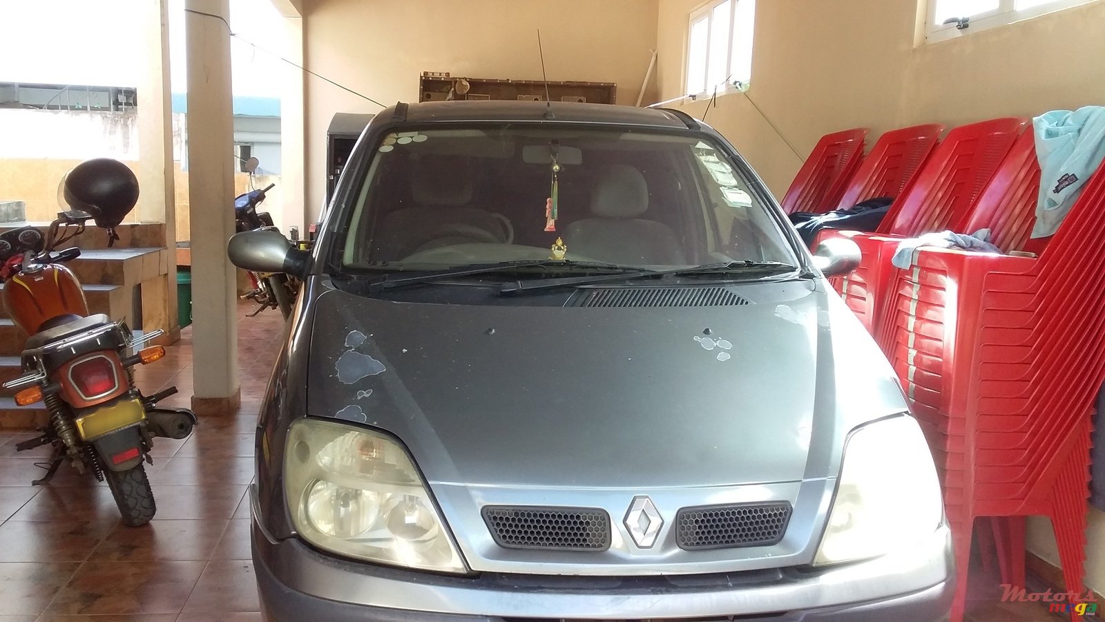 2002' Renault Scenic photo #1