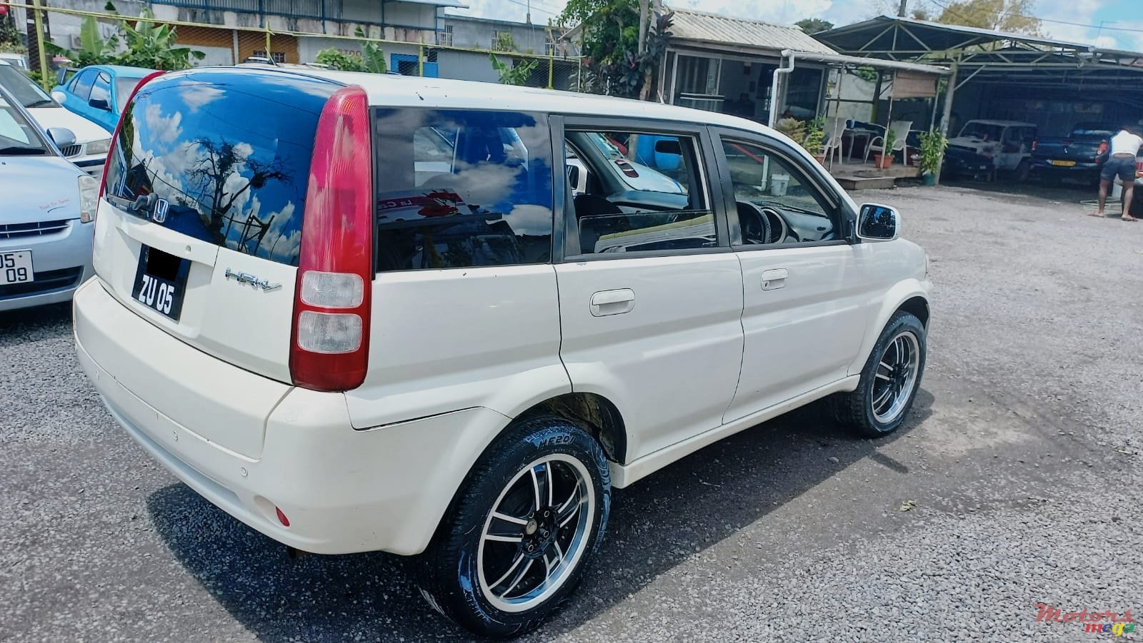 2005' Honda CR-V photo #2