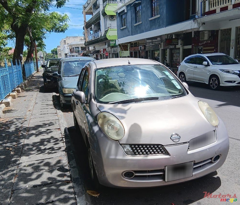 2005' Nissan March photo #1