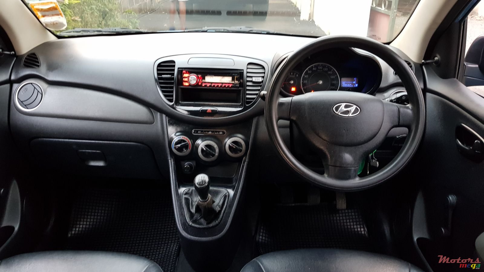 2015' Hyundai i10 photo #5