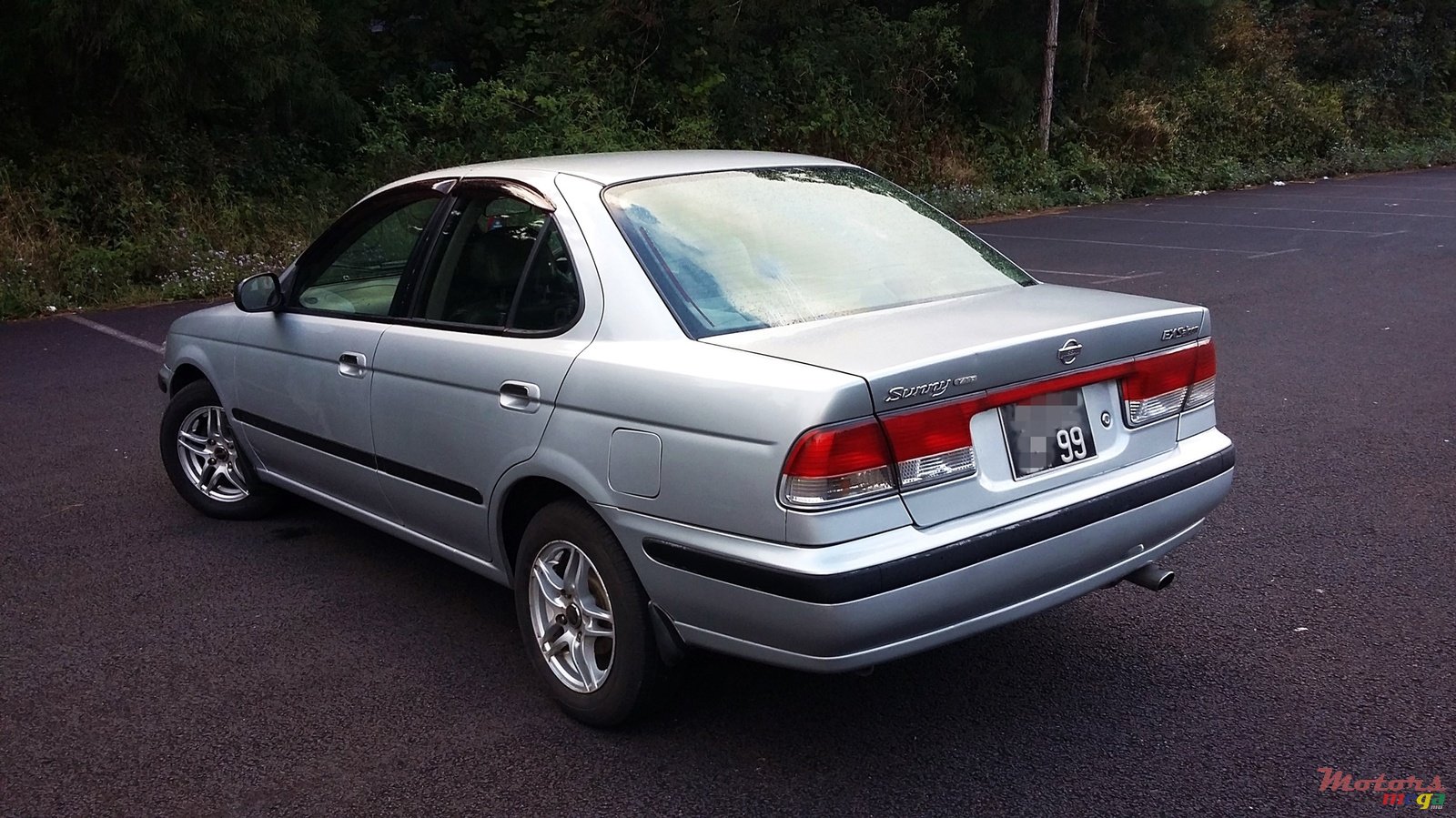1999' Nissan Sunny photo #3
