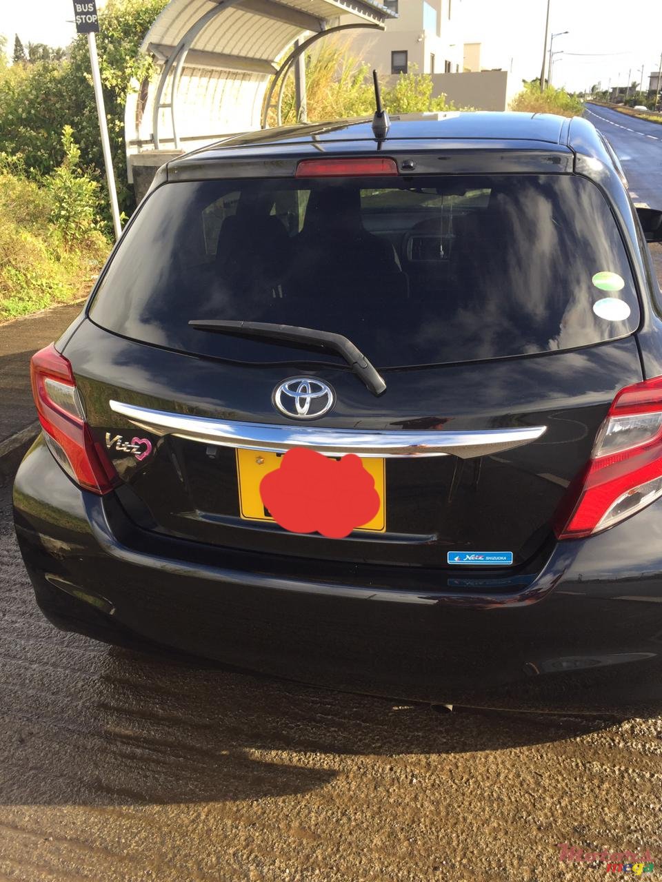 2015' Toyota Vitz photo #1