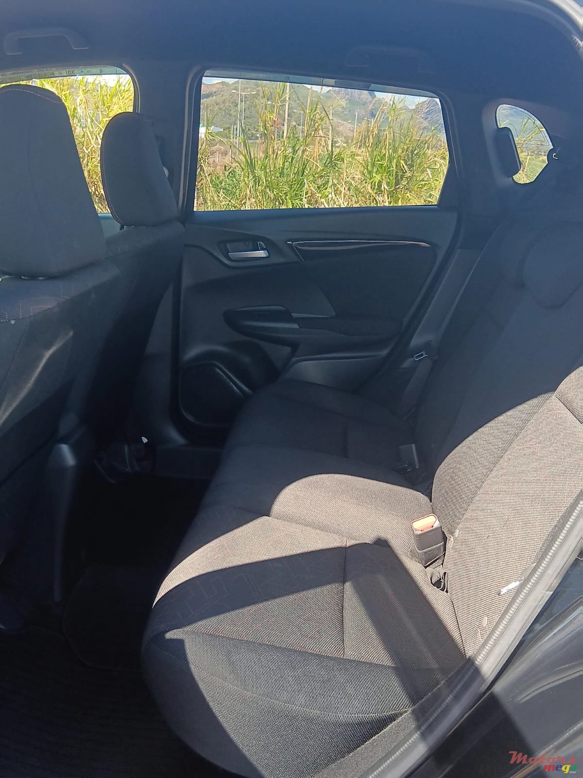 2017' Honda Fit 1.5 ( HYBRID ) photo #4