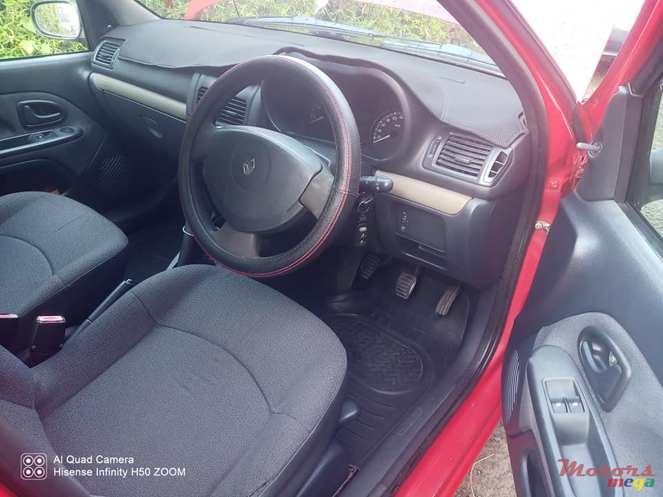 2005' Renault Clio 1.2L photo #4