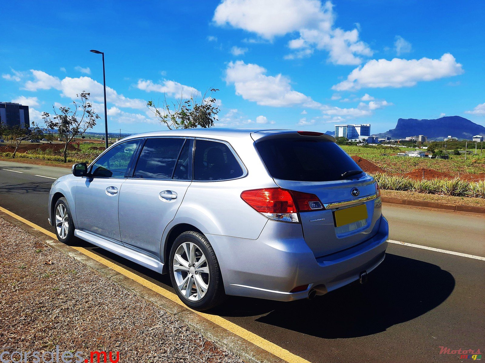 2013' Subaru Liberty 2.5 photo #4