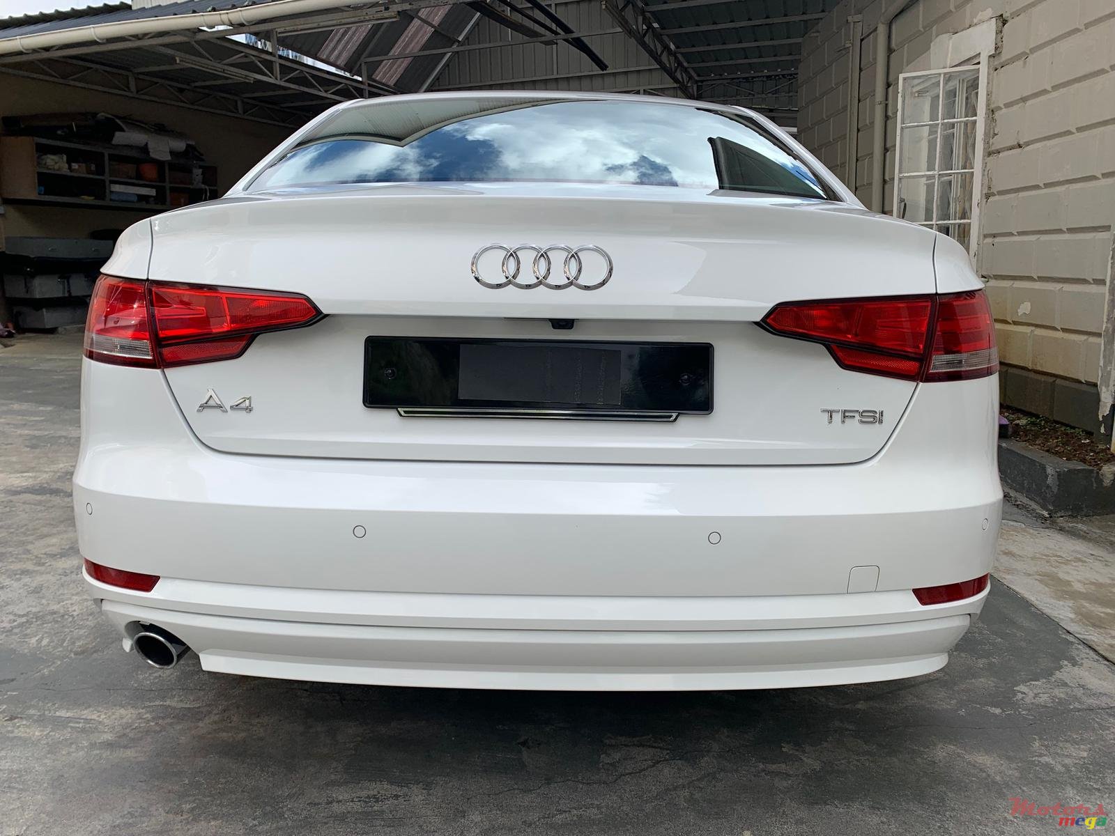 2018' Audi A4 photo #2