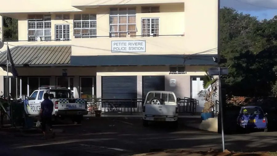 Petite Rivière police station, Mauritius