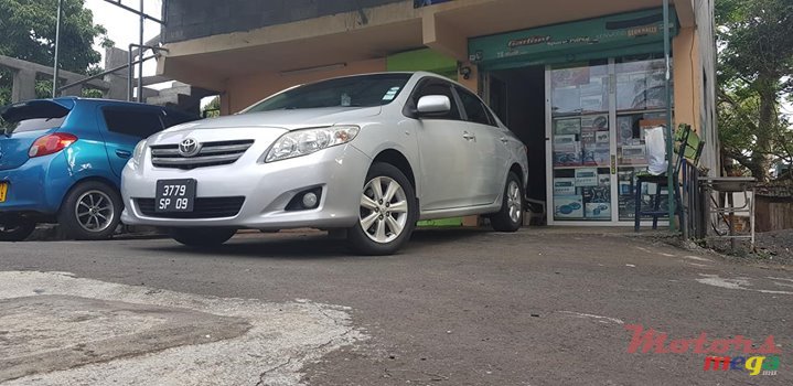2009' Toyota Corolla GLI photo #4