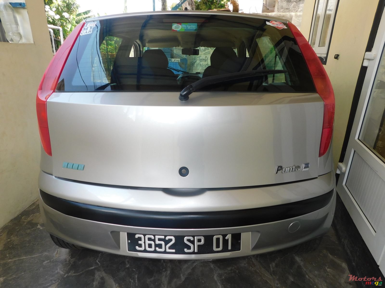 2001' Fiat Punto photo #2