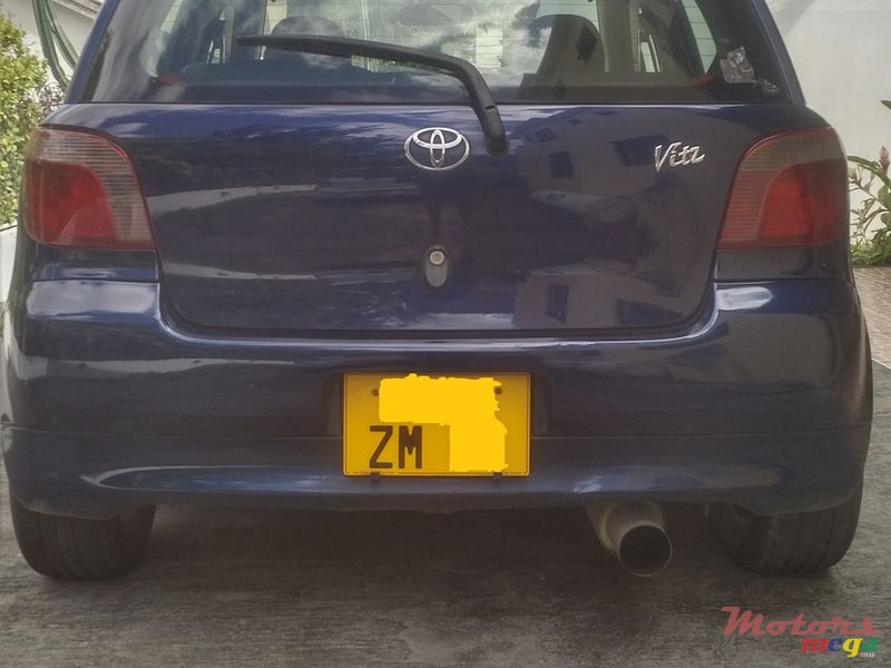 2000' Toyota Vitz photo #3
