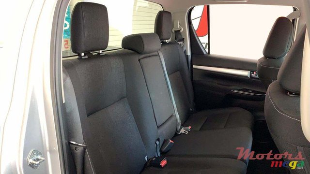 2018' Toyota Hilux photo #6