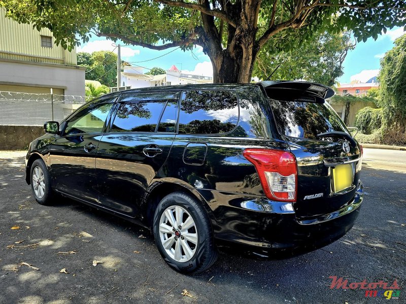 2012' Toyota Fielder photo #4
