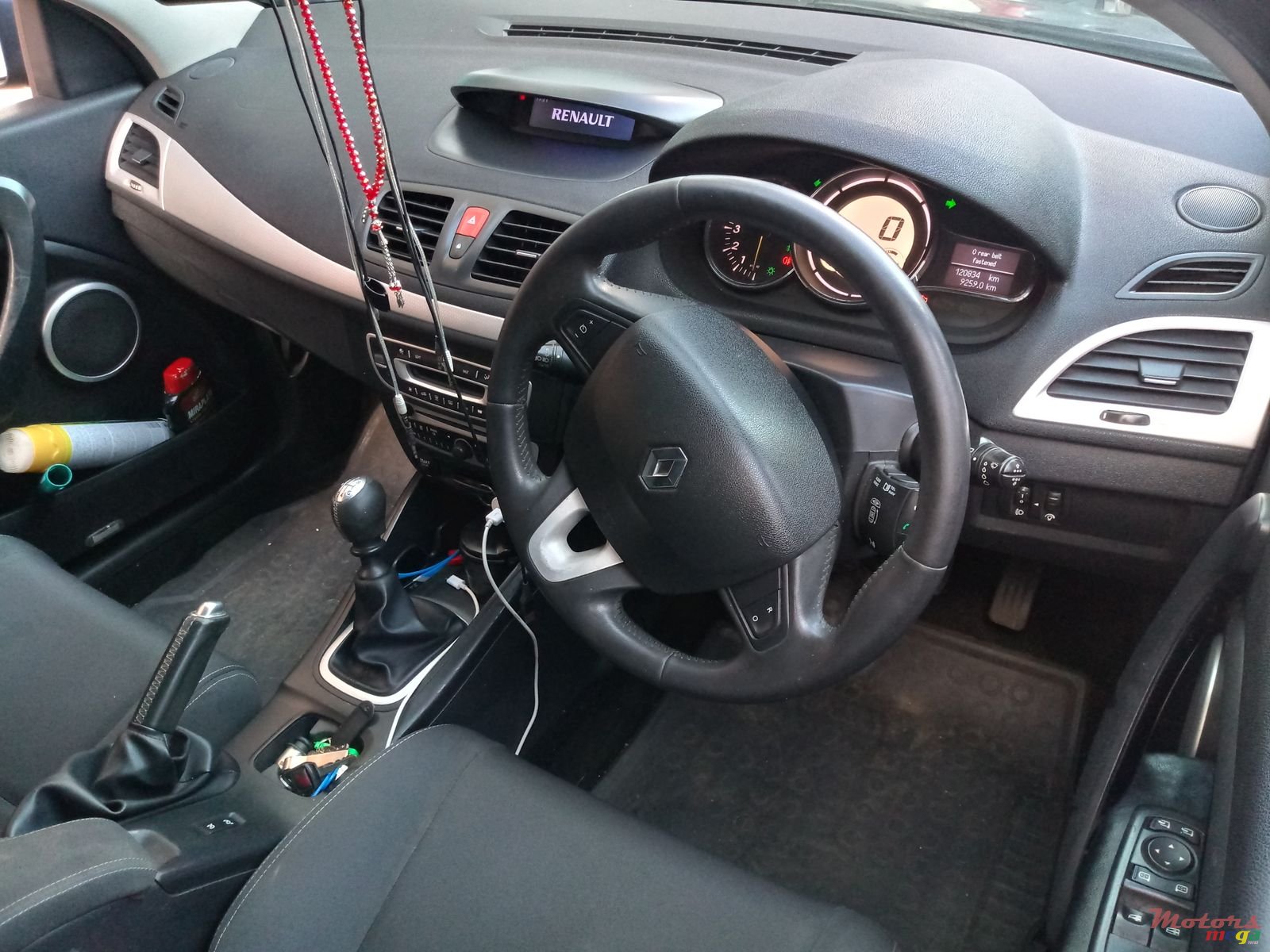 2013' Renault Megane Dorigine photo #7