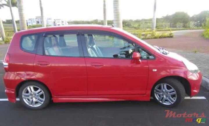 2005' Honda Jazz photo #5