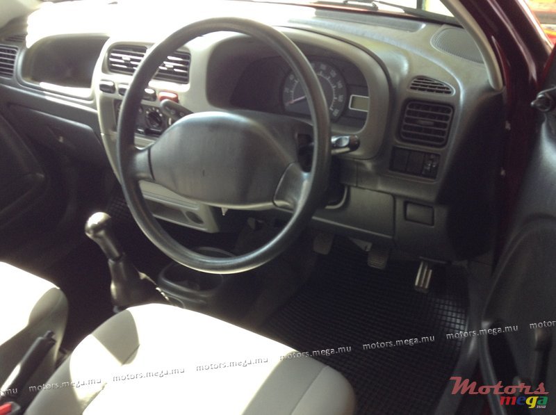 2010' Suzuki Alto photo #4