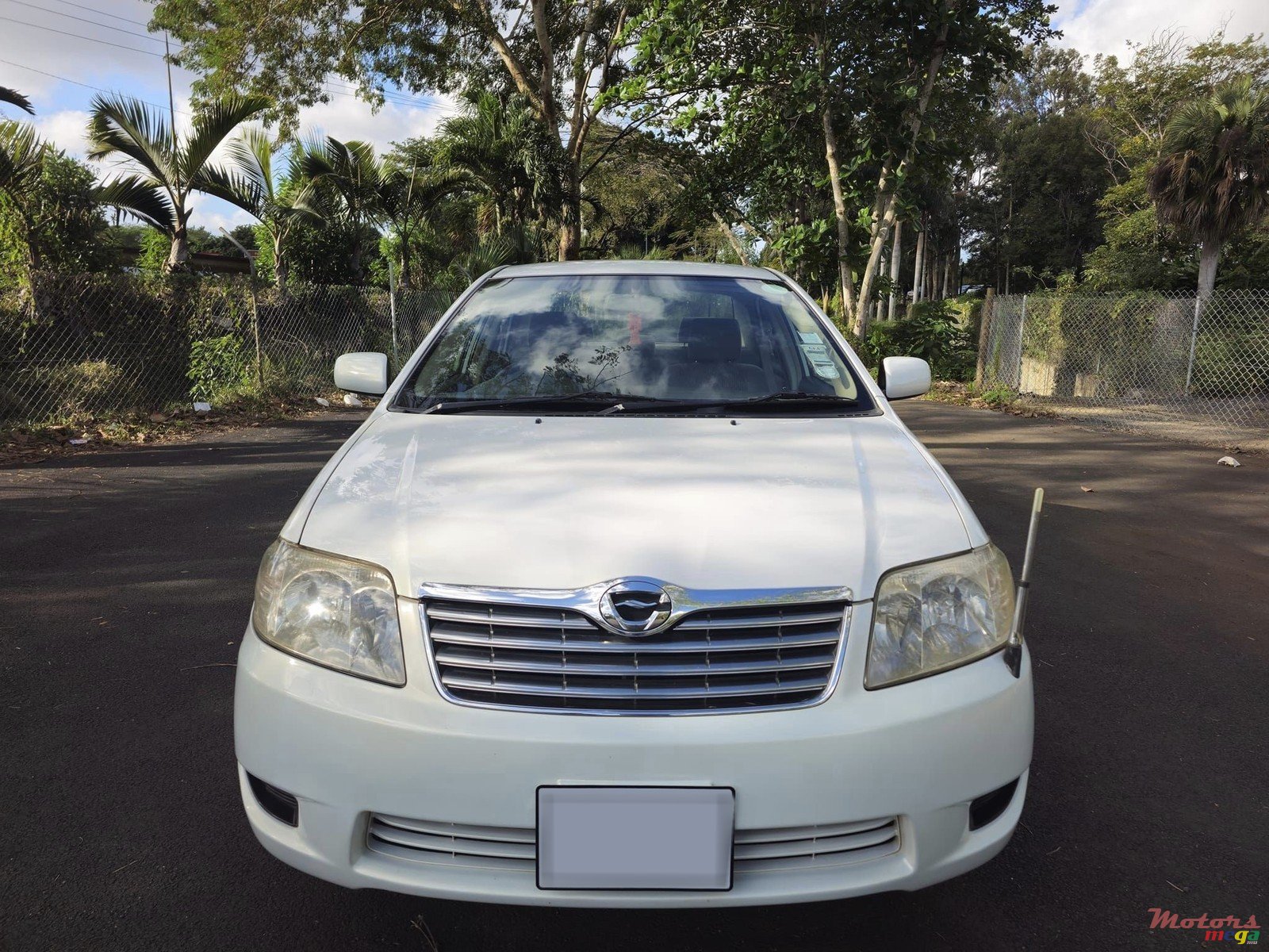 2006' Toyota Corolla NZE121 photo #1