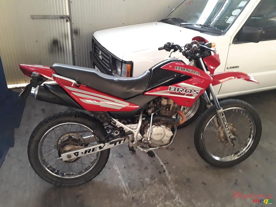 2004' Honda NXR (bros) photo #3