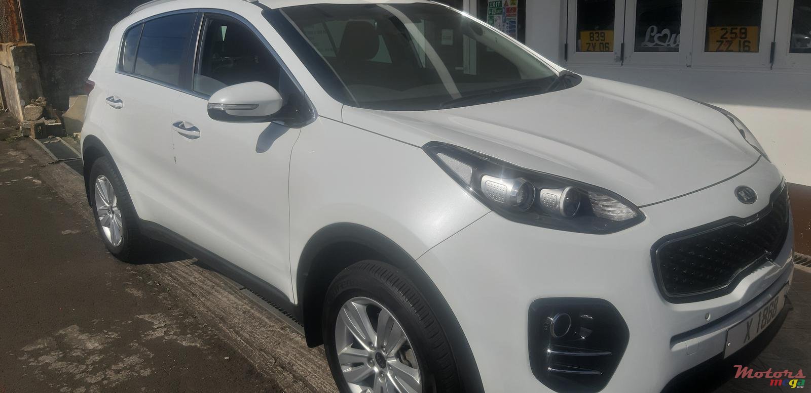 2017' Kia Sportage photo #4