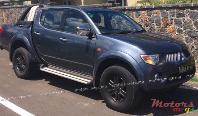 2008' Mitsubishi L200 Sportero DID photo #1