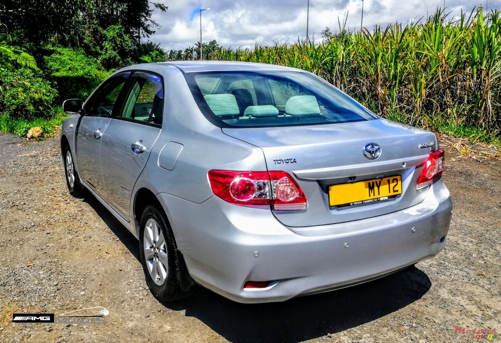2012' Toyota Corolla GLI Japan Automatic photo #4