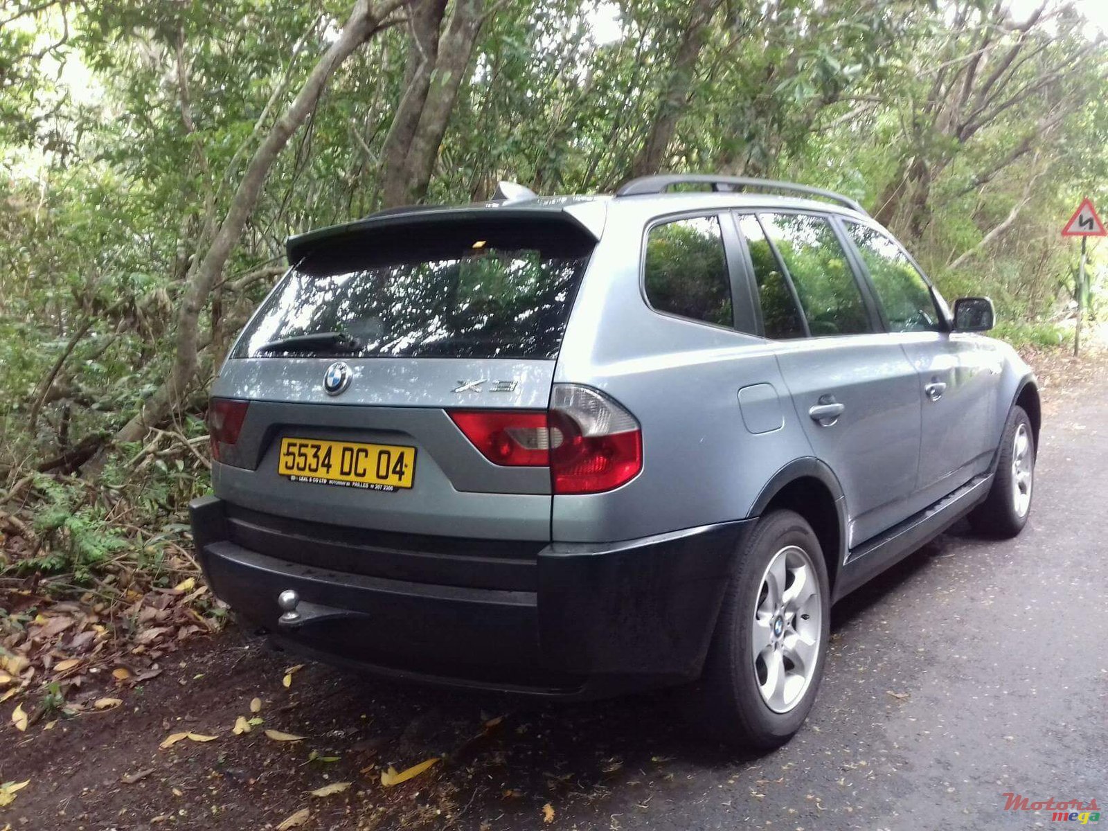 2004' BMW X3 2.0d photo #2