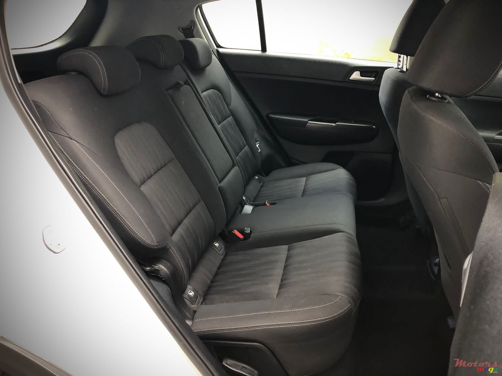 2019' Kia Sportage photo #7