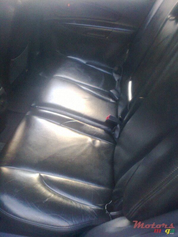 2009' Hyundai Tucson CRDI TURBO photo #5