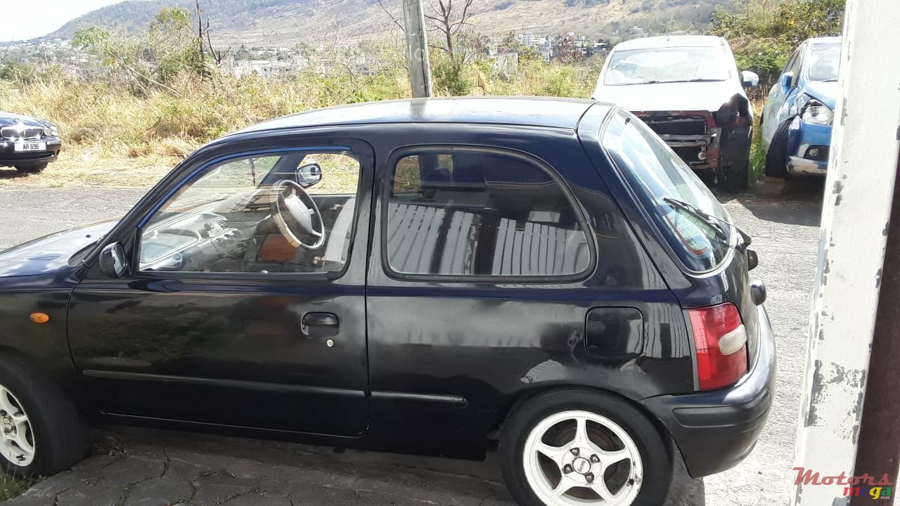 1999' Nissan March photo #1