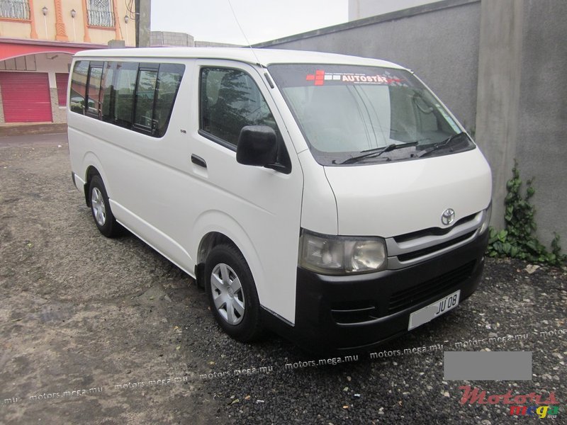 2008' Toyota photo #1