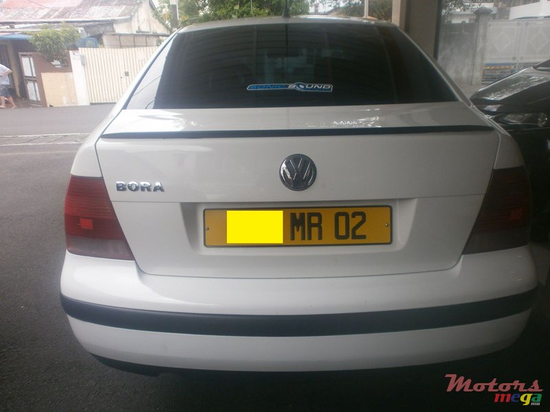 2002' Volkswagen Bora photo #6