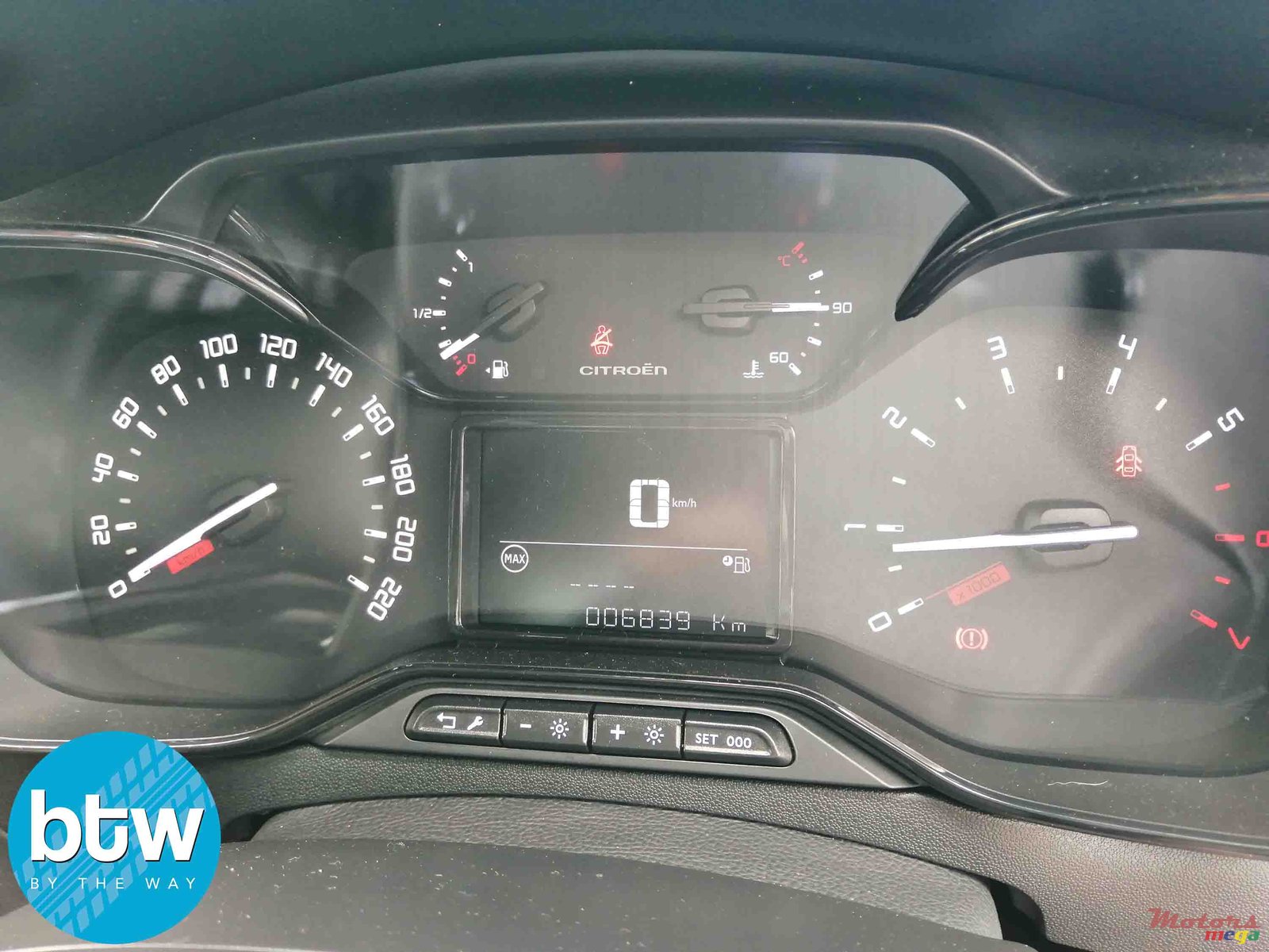 2019' Citroen C3 photo #7