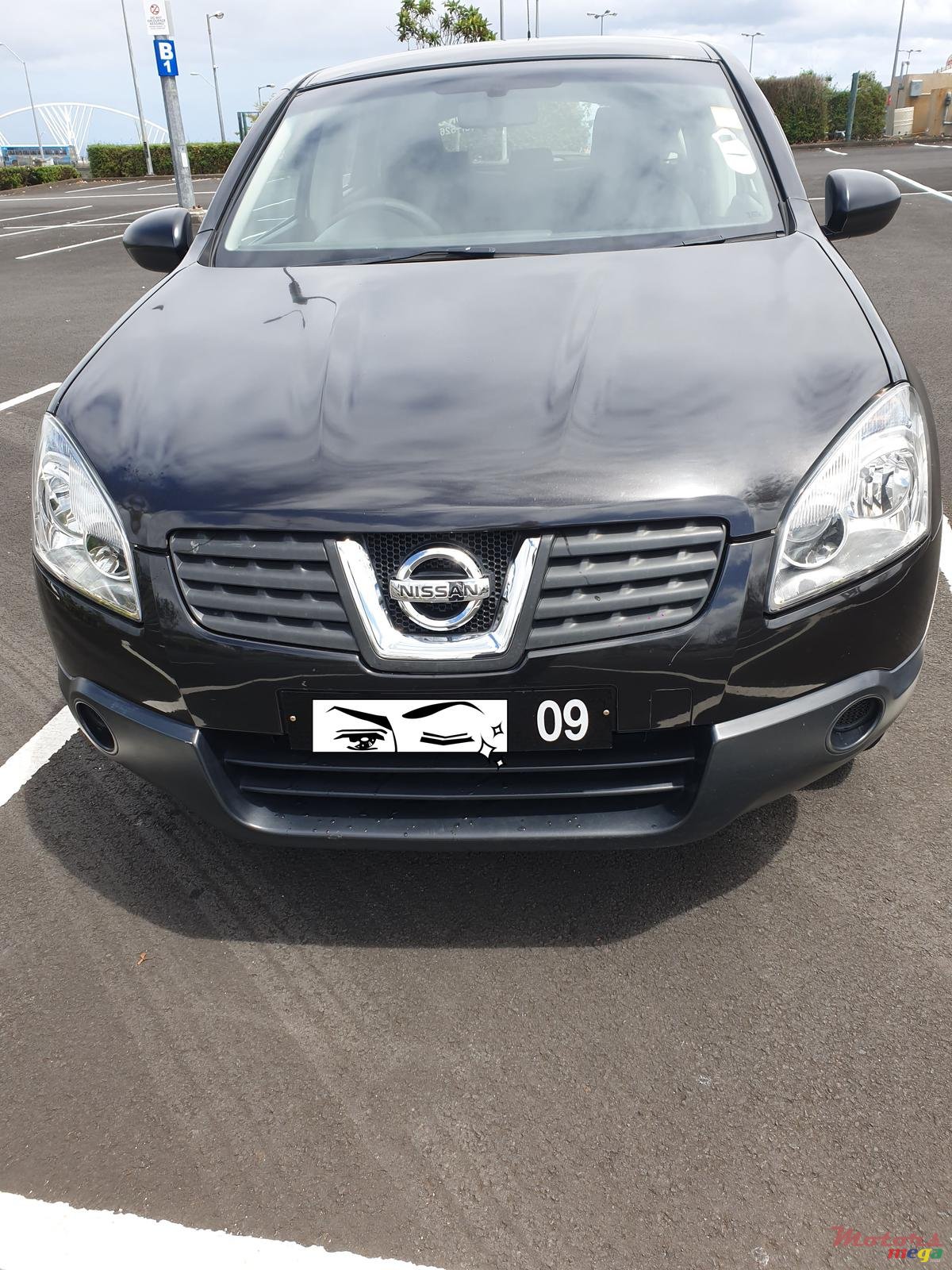 2009' Nissan Qashqai photo #1