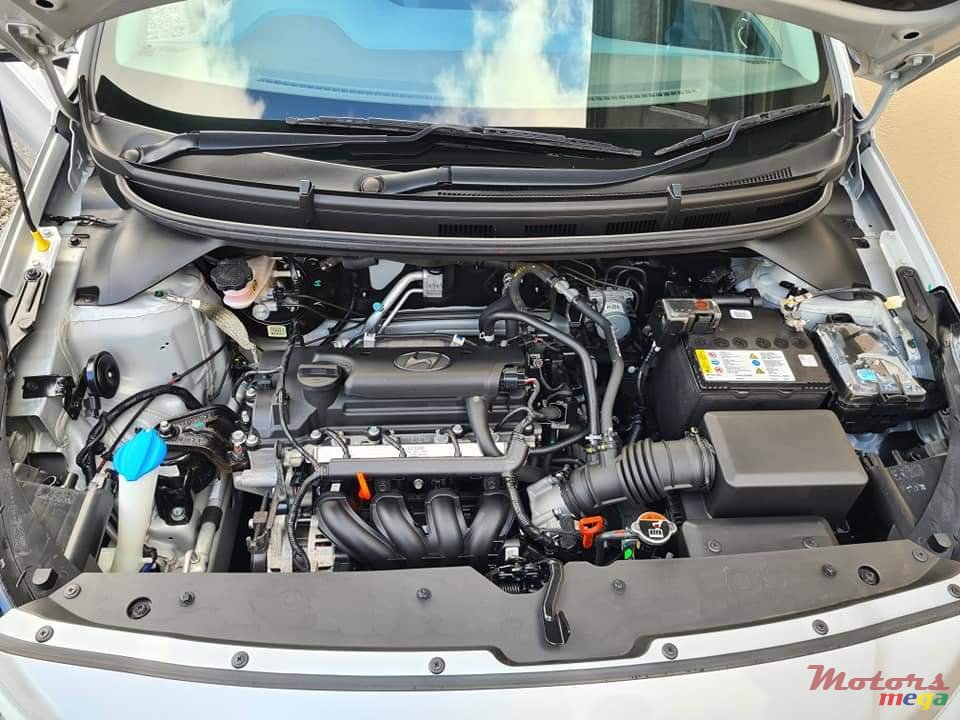 2017' Hyundai i20 Cross automatic photo #6