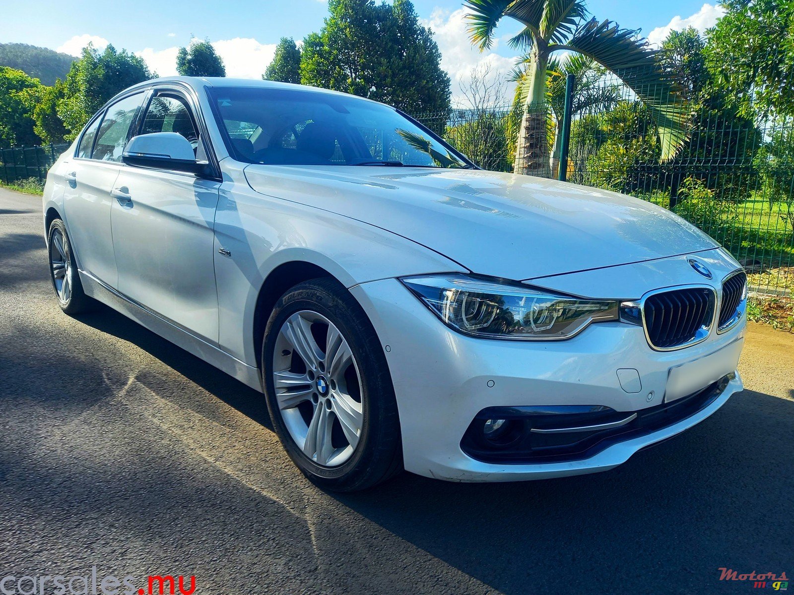 2016' BMW 318 i Luxury Line 1.5 photo #2