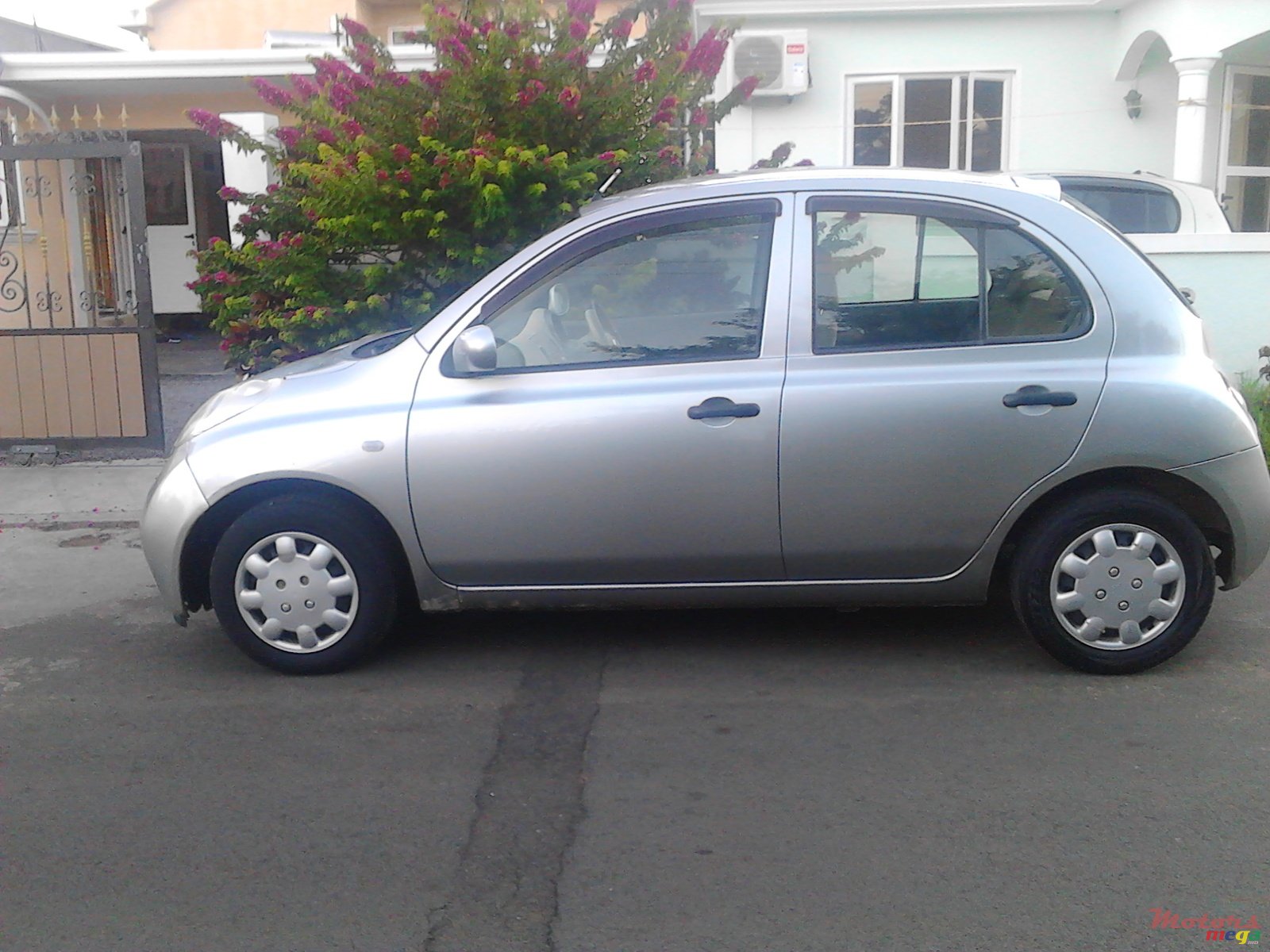 2004' Nissan MARCH AK 12 AUTO photo #3