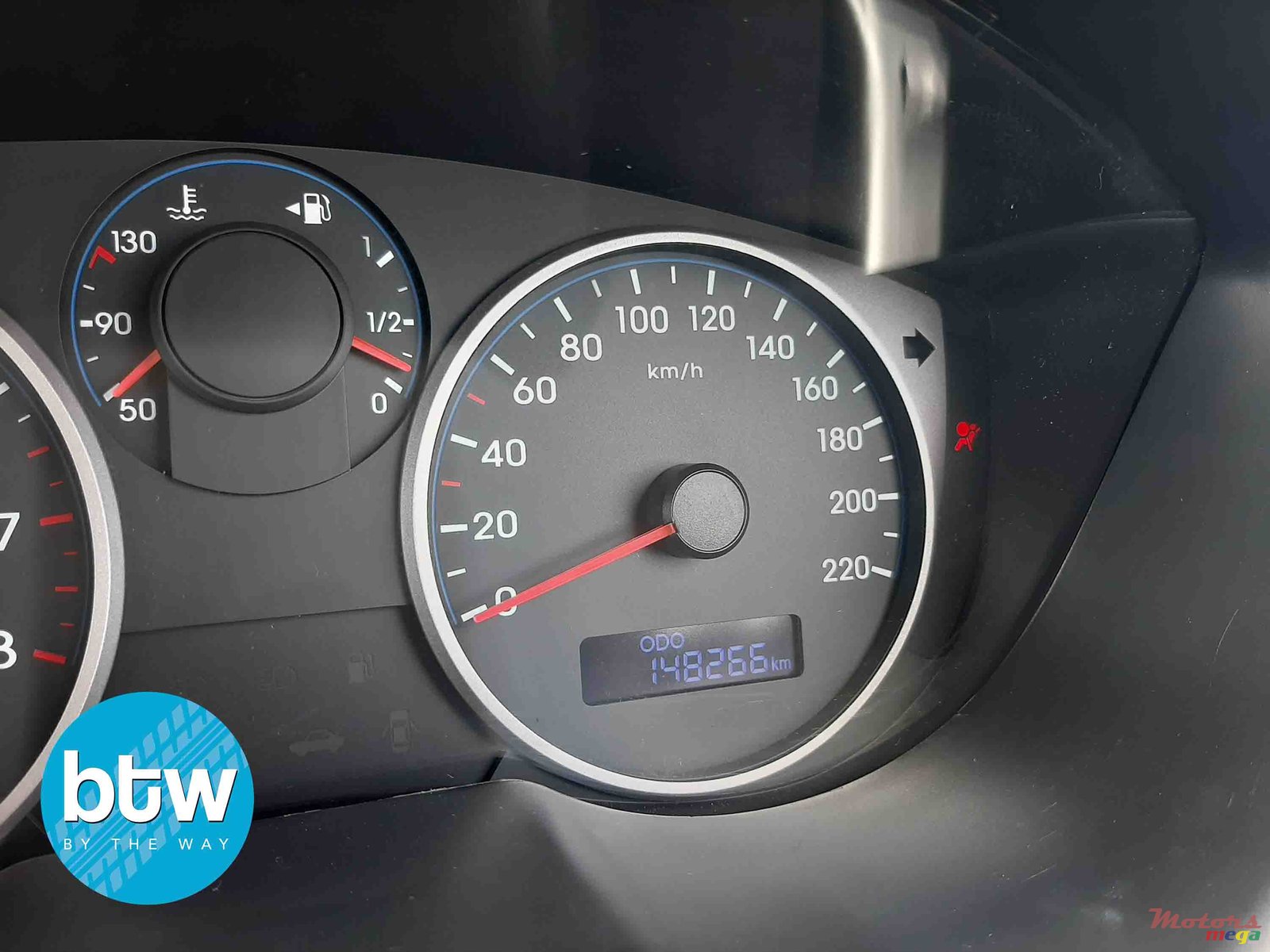 2014' Hyundai i20 photo #7