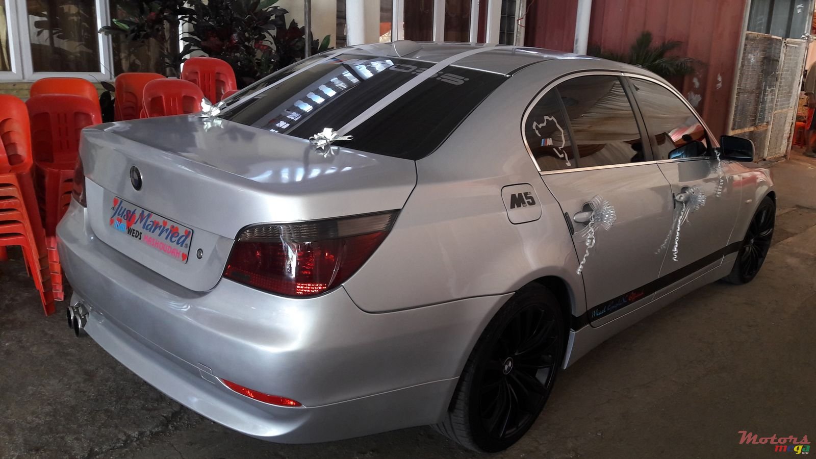 2004' BMW 520 photo #1