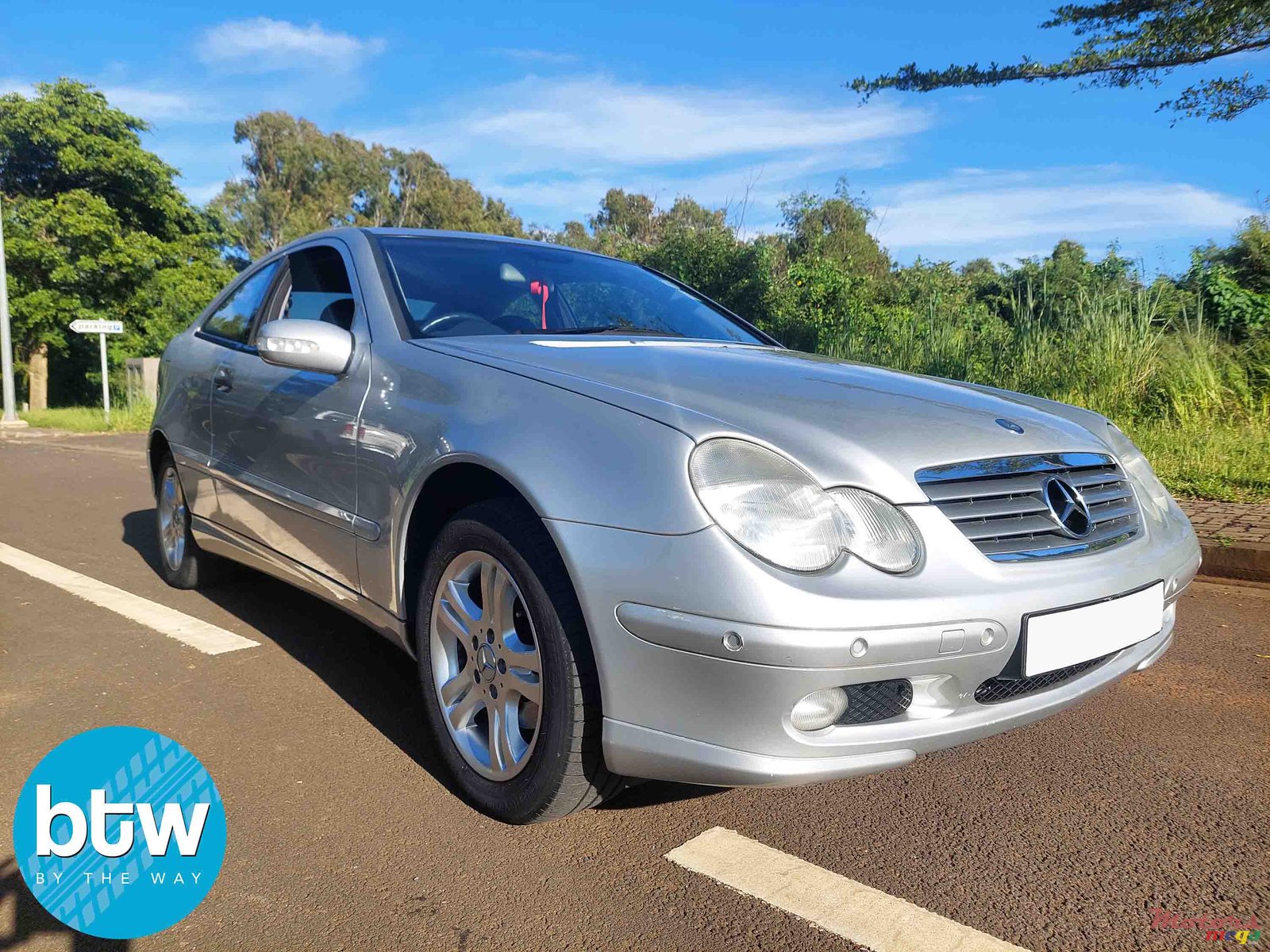 2009' Mercedes-Benz C 220 photo #1