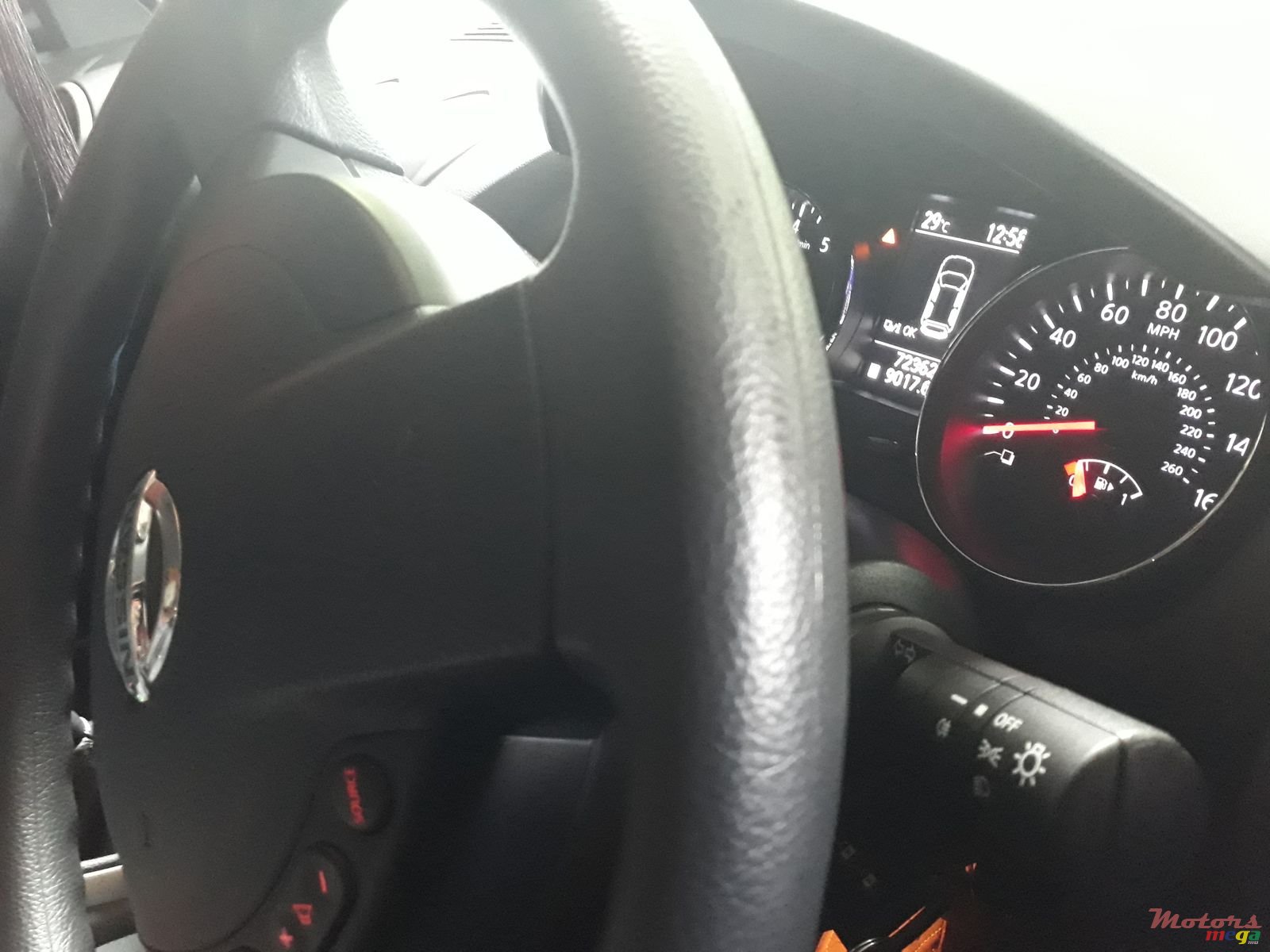 2013' Nissan Qashqai+2 photo #1