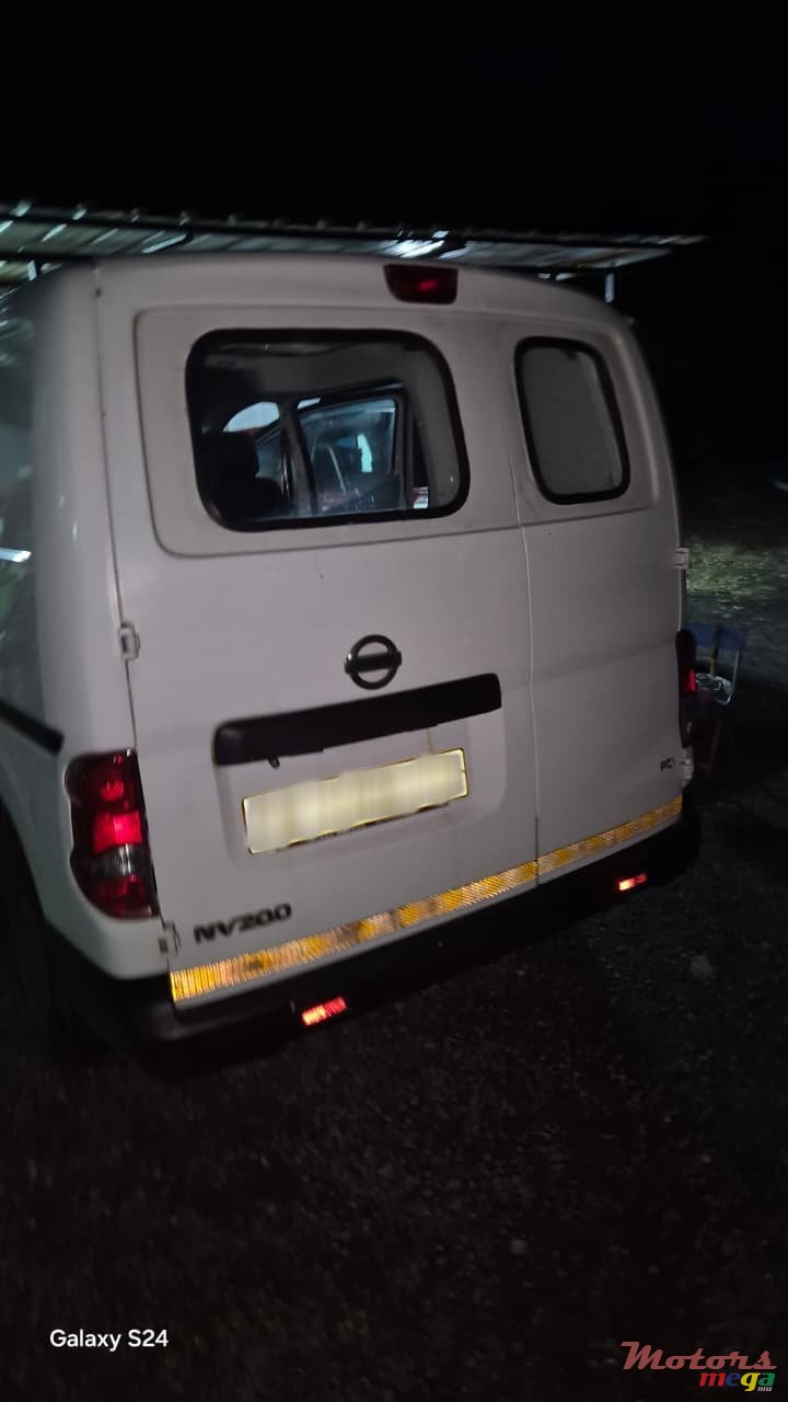 2016' Nissan photo #6